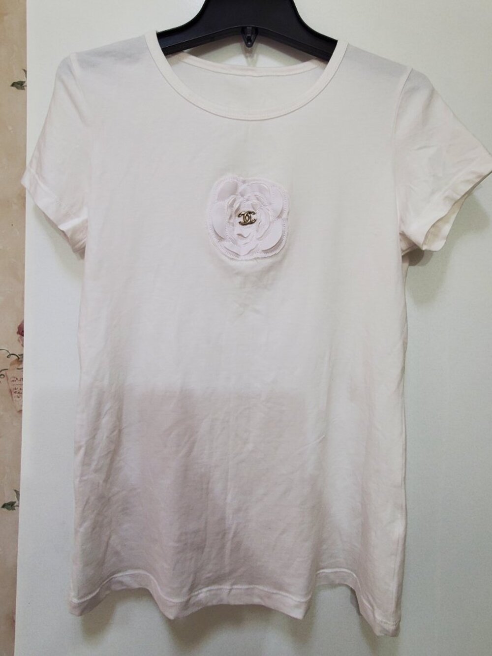 3D Camellia White Women's T-shirt